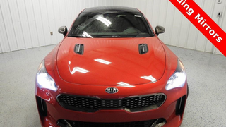 Whoever Created The Dealer Ads For These Kia Stingers Must Have A Sense Of Humor<em></em>